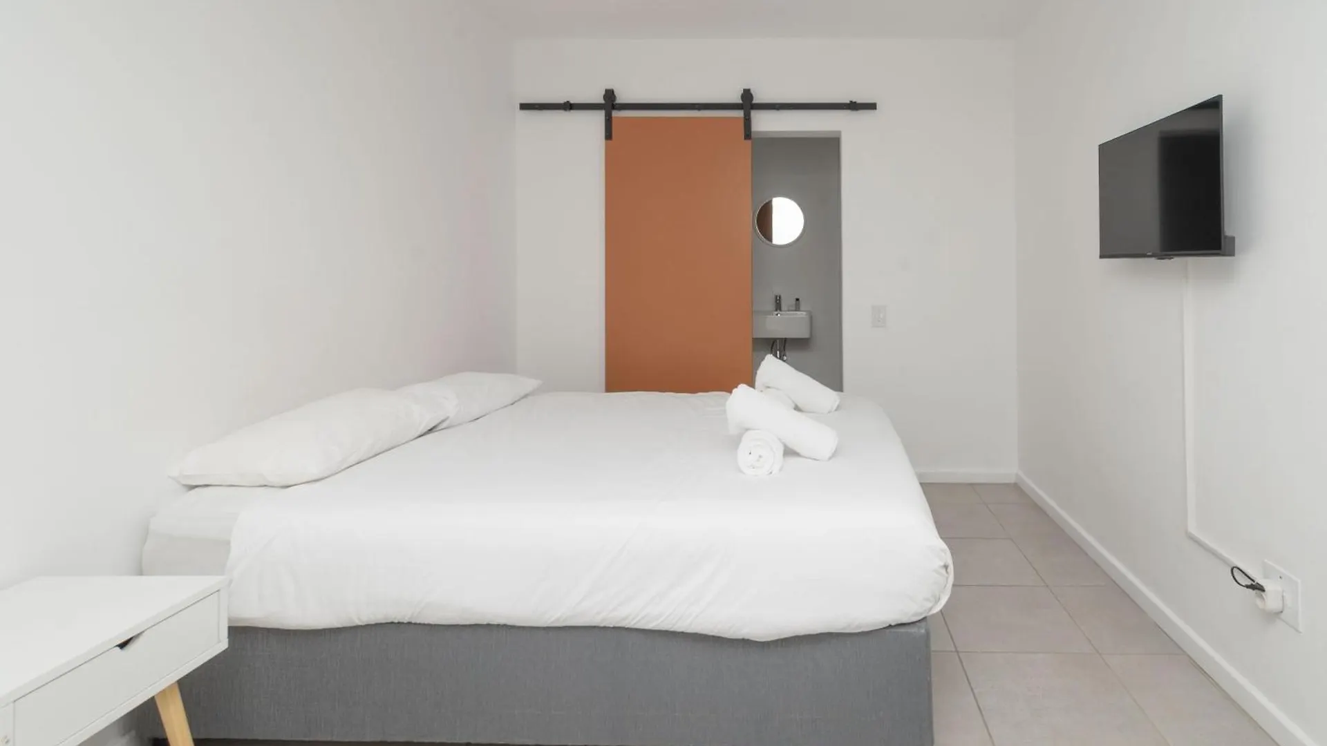 Penthouse Room With Shared Spaces In Metropole Κέιπ Τάουν Διαμέρισμα